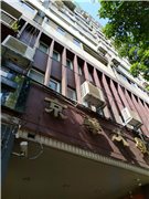 鄰近長輝大廈社區推薦-京華大樓，位於台北市中山區